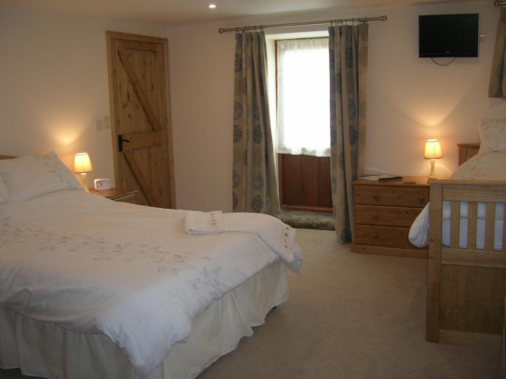 Polhilsa Farm Bed and Breakfast Callington Kamer foto
